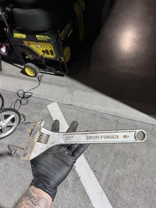 15 Inch Adjustable Wrench Heavy Duty 375mm Drop Forged Crescent Style - Picture 1 of 11