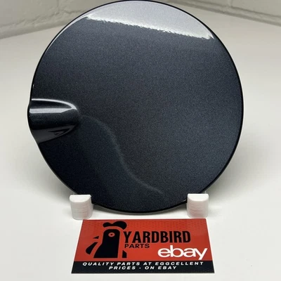Tampa da porta de gás Chevrolet Sonic SEDAN 2012-2020 enchimento de combustível - 637R Cyber Gray - Imagem 1 de 4