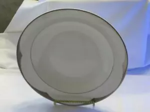 Vera Wang China Vera Lotus Soup Bowl 9I By Wedgwood New - Picture 1 of 12