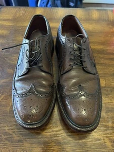 1960s vtg FLORSHEIM IMPERIAL PEBBLED LONGWING GUNBOAT V-CLEAT BROGUE SHOES - Picture 1 of 8