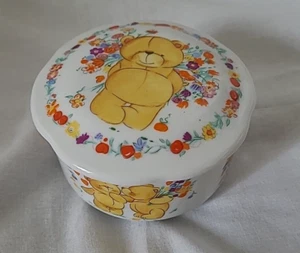 Vintage 1990 Forever Friends Teddy Bear Circular Ceramic Trinket Dish With Lid. - Picture 1 of 12