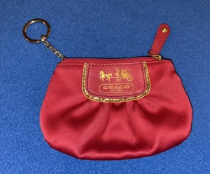 Coach Hot Pink Schlüsselanhänger Geldbörse mit Leder Zugband Gold Leder Logo - Bild 1 von 11