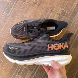 Hoka One One Clifton 9 Damen-Laufschuhe Größe US 10 B UK 8,5 BRGL 1127896 - Bild 1 von 9