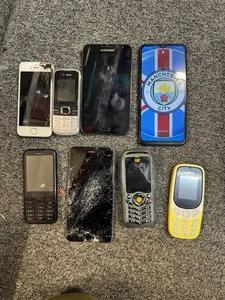 Job Lot of Laptops  & Phones Spares Or Repair Untested - Picture 1 of 8