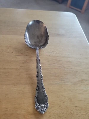 Simeon L & George H Rogers Co A1 ~ CUCHARA DE BAYA ~ Plato de Plata ~ Patrón Margarita Pat. 1901 Foto 1 de 4