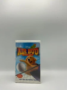 Air Bud Spikes Back (VHS, 2003) - Imagen 1 de 3