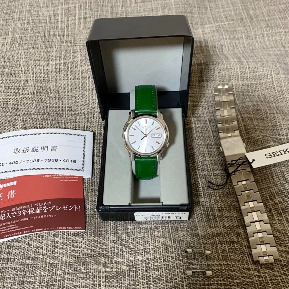 Seiko 5 Silver Men's Watch - SNKK65K1