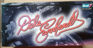 Dale Earnhardt Sr #3 Goodwrench 2001 Chevrolet NASCAR 1:18 Revell - Picture 1 of 10