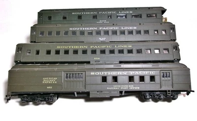 Set of 4 HO Scale Athearn OD Green Southern Pacific Heavy Weight Passenger Cars - Image 1 of 4