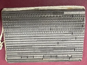 ANTIQUE 10pt UNKNOWN TYPE FONT Could Be Times, Century, Caslon, Bodoni ??? - Picture 1 of 12