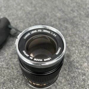 Canon FD 135mm f/3.5 Prime Telephoto Camera Lens w/Rear Cap and Leather Case - Picture 1 of 7