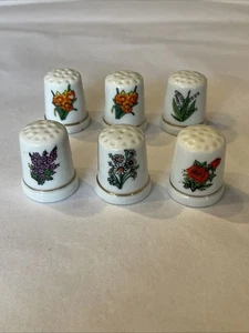 Set of 6 Vintage UCGC Taiwan Gold Ringed Floral Porcelain Sewing Thimbles Decor - Picture 1 of 20