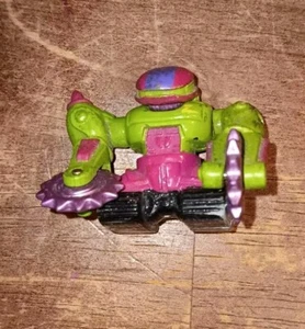 Vintage 90s Galoob Z-Bots Micro Machines Robot - Picture 1 of 2