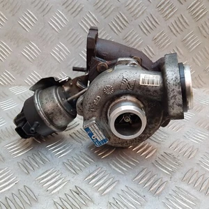 Audi A4 2.0 TDI 120 PS Turbolader 03L145702D Bj 2009 - Bild 1 von 14