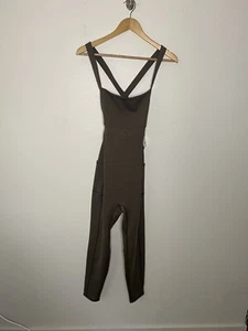 Neu mit Etikett Free People Movement Med My High anthrazitbraun My High Einteiler Overall - Bild 1 von 7