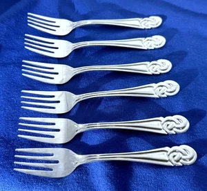 Essentials ESN2 Stainless, Japan, Knot End - Set of 6 Salad Forks 6 1/2" - Picture 1 of 1