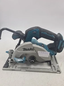 Makita DHS680 Circular Saw 18V - For Parts, Repair, Scratches - Imagen 1 de 8
