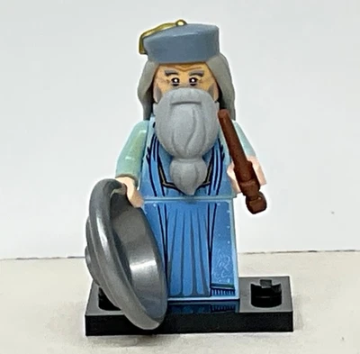 Lego Collectable Minifigure Harry Potter  71022 - Albus Dumbledore - Image 1 of 3