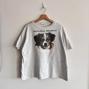 Vintage Australian Shephard Dog Portrait Art Boxy Grey T Shirt Unisex Size XXL - Picture 1 of 4