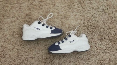 Reebok Allen Iverson shoes Question Mid blue Toe Toddler 8.5c Sneakers  - Image 1 of 4