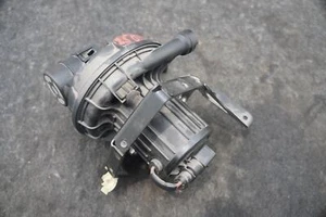 Secondary Air Smog Injection Pump 700675069 OEM McLaren 720S 2020 - Picture 1 of 4