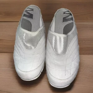 Merrell Phoenicia White Slip On Flats Sandals Slides Mules Sandals Sz 7.5 - Picture 1 of 5