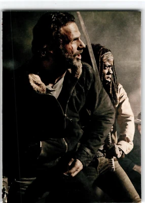 Tarjeta póster de The Walking Dead temporada 4 parte 2 Andrew Lincoln y Danai Gurira Foto 1 de 2
