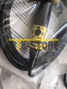 1pcs New BANNER Photoelectric Sensor S18-2VNDL-2M - Picture 1 of 3