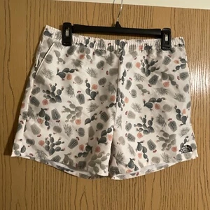 Girl's The North Face Cactus Print Shorts Multicolor Size XL - Picture 1 of 11