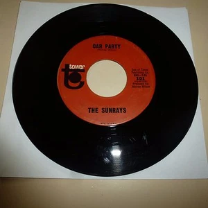 CALIFORNIA GARAGE / SURF & HOTROD BAND 45 RPM RECORD - THE SUNRAYS - TOWER 101 - Picture 1 of 2