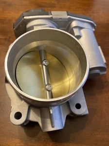 Genuine GM Throttle Body 12694873, Brand New - Picture 1 of 5