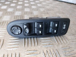 Bouton commande lève vitre Avant Gauche - PEUGEOT 508 I (1) PHASE I (1) - Bild 1 von 2