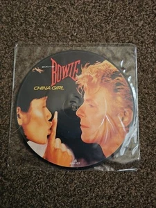 David Bowie China Girl/Shake It Picture Disc 45rpm 7" Tested VG+ - Picture 1 of 2
