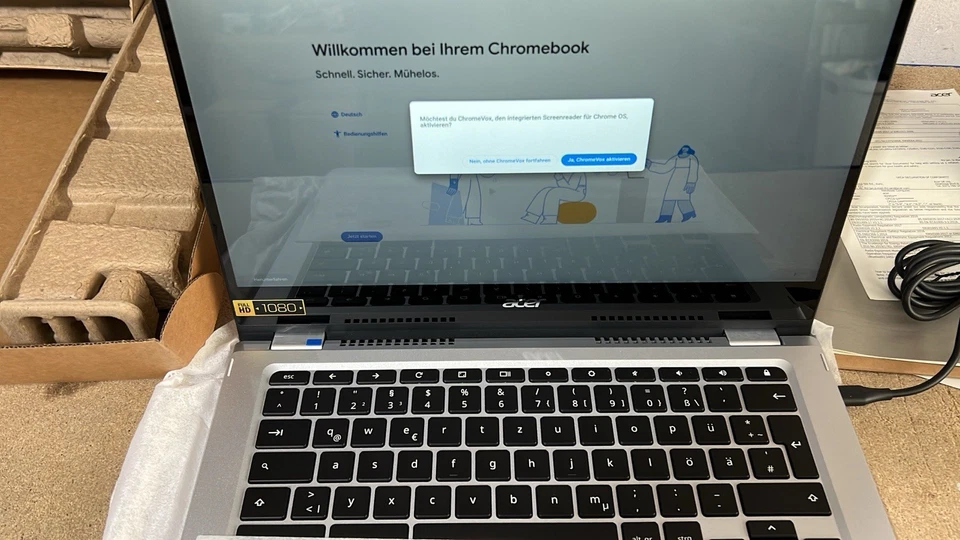 Acer Chromebook Spin 514 CP514-1H-R9PJ 14 Zoll (64GB eMMC, AMD Athlon Silver 3050C, 2,30GHz, 4GB RAM) Notebook - Silber (NX.A4AEG.002)