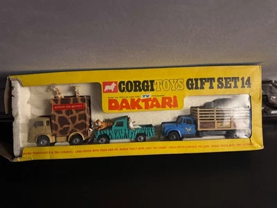 1968 CORGI TOYS 14 GIANT DAKTARI GIFT SET IN ORIGINAL BOX  NEAR MINT!!! - Immagine 1 di 4