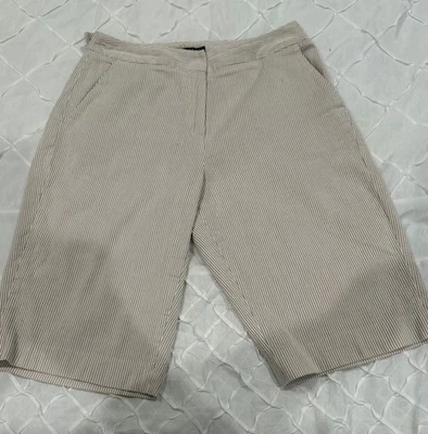 Pantalones cortos largos Larry Levine para mujer, talla 6, 97 % algodón, 3 % spandex Foto 1 de 4