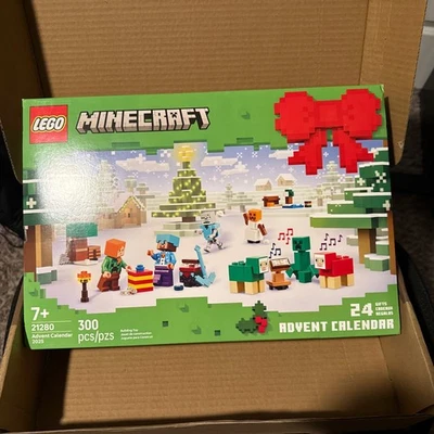 Minecraft 2025 21280, 300 pcs. Advent Calendar Christmas Set Holiday Gift - Image 1 of 2