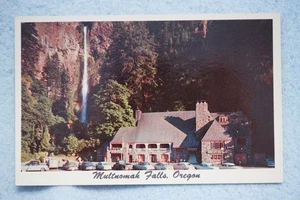 Multnomah Falls, Oregon - Picture 1 of 2