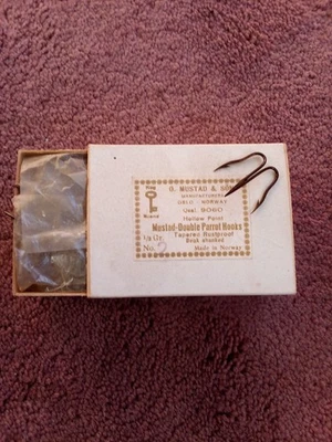 Ganchos cónicos dobles mostaza #9060 vintage #2 1/2 brutos (72 piezas) ¡ganchos de pescado!   Foto 1 de 4