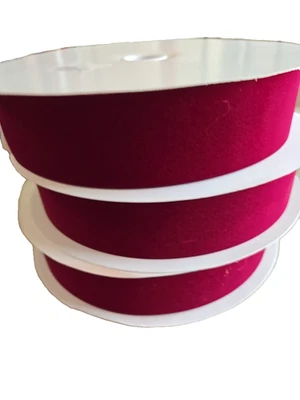 Lion CHRISTMAS ribbon - 2.5" X 100 Yards - 3 Rolls - Embassy Burgundy - Image 1 of 4