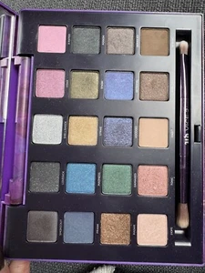 UD Vice 2 Eyeshadow Palette - Bild 1 von 2
