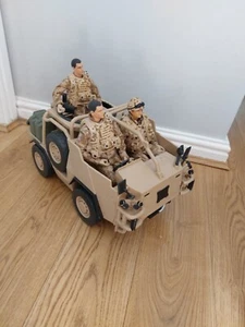 HM Armed Forces Jackal MWMIK Vehicle With 3 Action Figures HMAF - Picture 1 of 4