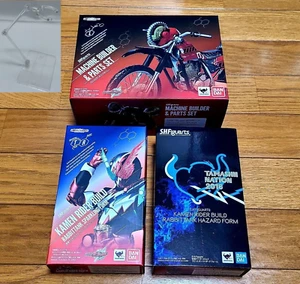 SH Figuarts Kamen Rider Build Rabbit tank Sparkling & Hazard & Machine builder - Picture 1 of 13