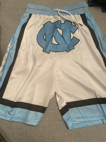 North Carolina Tar Heels Shorts Brand New XL Cover