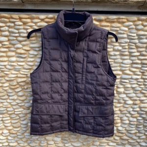 Kenneth Cole Reaction Brown Puffer Vest. Size XS. EUC! - Picture 1 of 6