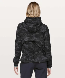 Lululemon Pack It Up Jacke Inkognito Camo Multi Grau Größe 6 Neu ohne Etikett - Bild 1 von 9