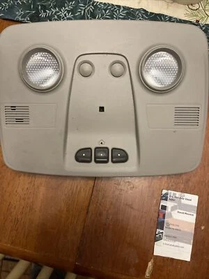 Lámpara de luz de lectura de mapa domo consola superior OEM para Buick GMC Chevy y Saturn  Foto 1 de 4