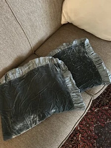 2 Bella Notte Linens Silk Velvet Sloan DELUXE Shams French Gray Ruched Satin - Picture 1 of 10