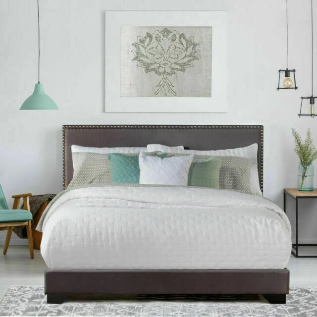 Hillsdale 2660-500L Willow Nailhead Trim Upholstered Queen Bed - Charcoal