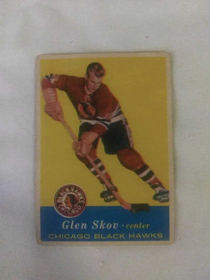 1957-58 Topps Hockey Glen Skov #30 G-VG - Image 1 of 2